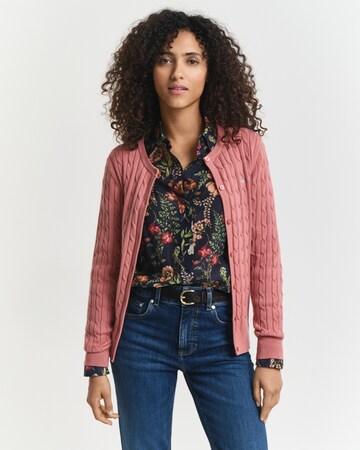 Cardigan GANT en rose : devant