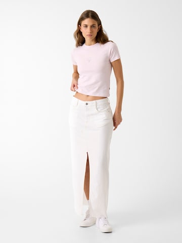 GUESS JEANS Tričko 'BABY BAKER' – fialová: přední strana