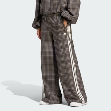 Wide leg Pantaloni di ADIDAS ORIGINALS in marrone: frontale