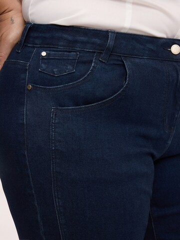 Regular Jean Fiorella Rubino en bleu