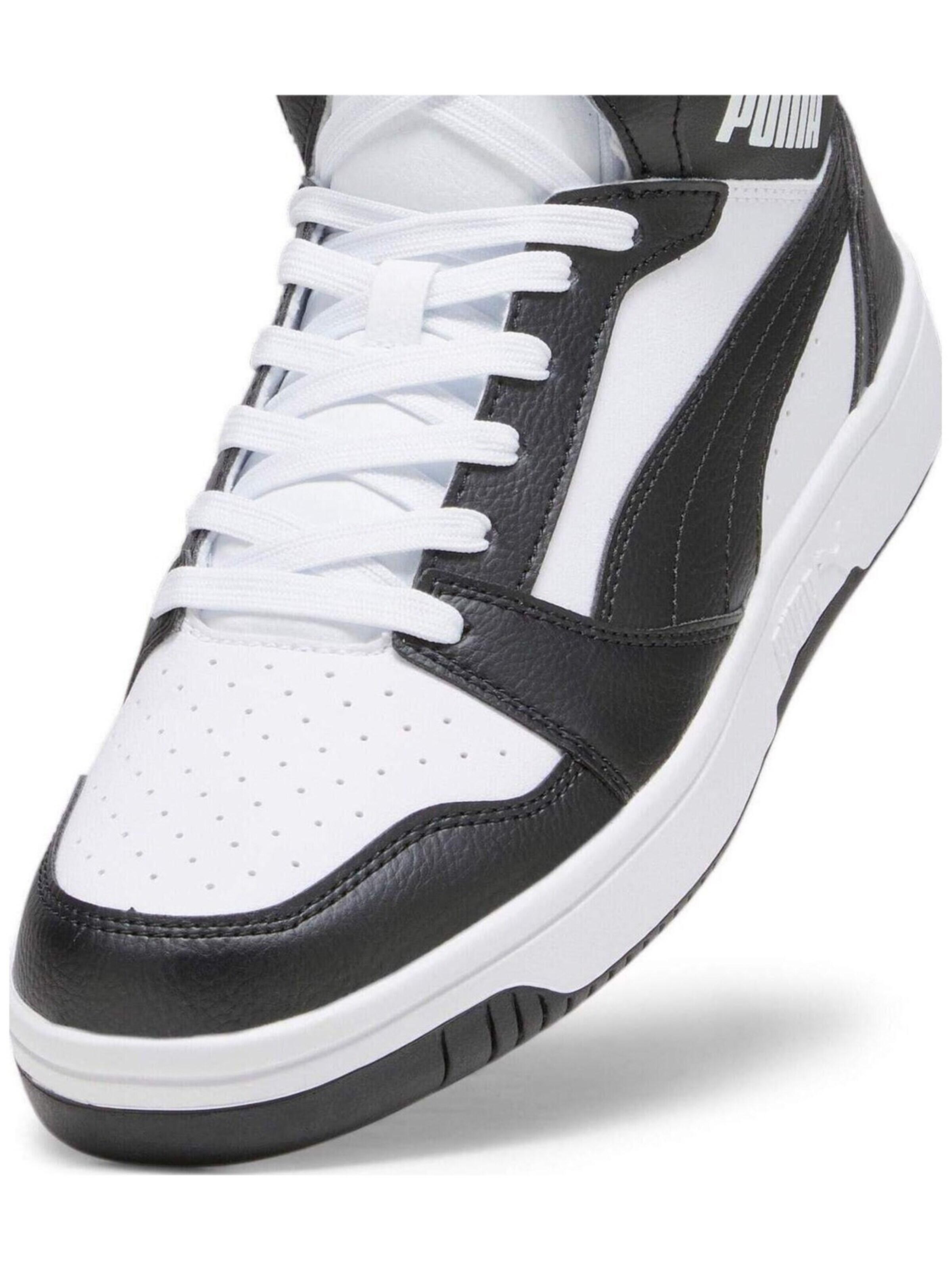 Scarpa sportiva 'Puma Rebound V6' di PUMA in bianco