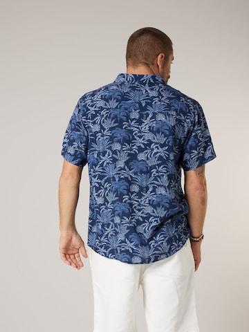 Coupe regular Chemise 'Wilson' Deeluxe en bleu