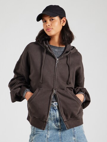 Veste de survêtement 'Edel' WEEKDAY en marron : devant