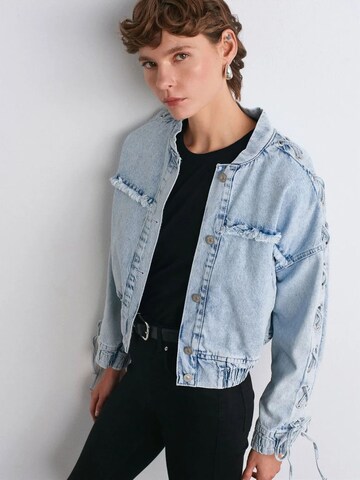 Manteau d’hiver 'Puffer- und Daunenmäntel' Dilvin en bleu