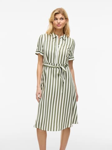 Robe-chemise 'VIAla' VILA en vert : devant