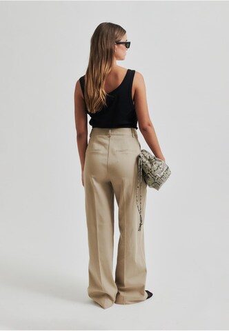 Wide Leg Pantalon à plis 'Falua' SECOND FEMALE en beige