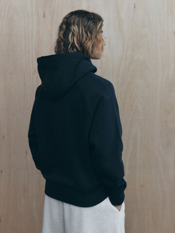 Sweat-shirt self. en noir