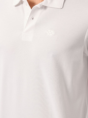Maglietta 'T-Shirts' di Tommy Life in bianco
