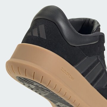 Baskets basses 'Court 24' ADIDAS SPORTSWEAR en noir