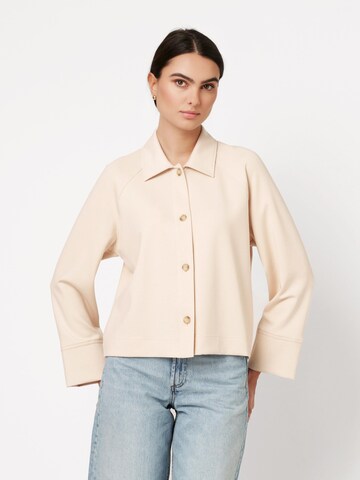 DESOTO Between-Season Jacket in Beige