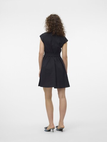 Abito camicia di VERO MODA in nero