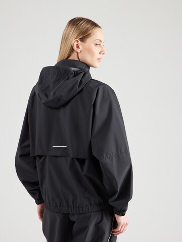 NIKE Sportdzseki 'SWIFT' - fekete