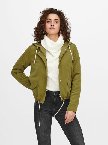 Veste mi-saison ONLY en vert : devant