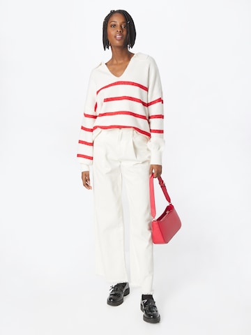 Pull-over 'Noola' PIECES en blanc