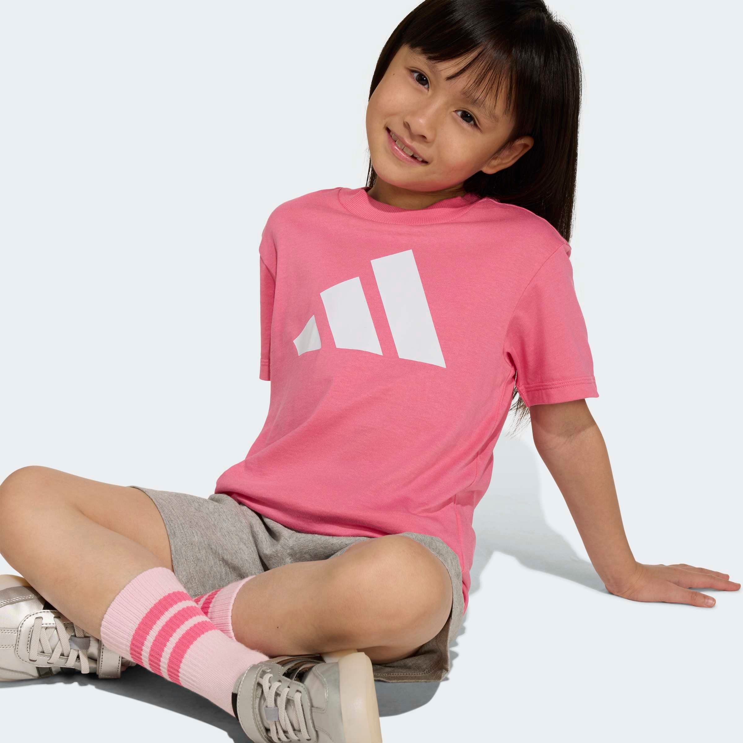 ADIDAS SPORTSWEAR Costum de trening 'ESSENTIALS T-SHIRT'