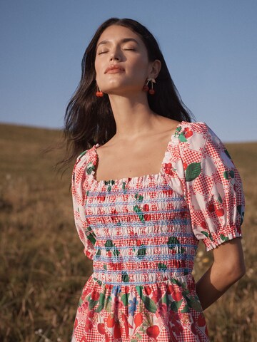 Robe love & roses en mélange de couleurs