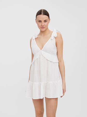 Robe d’été 'VIOLA' VERO MODA en blanc : devant