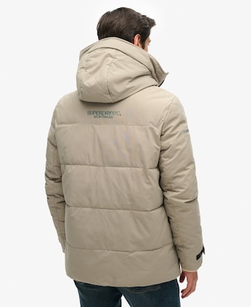 Superdry Tussenparka in Grijs