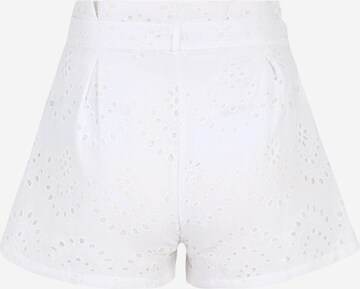 Missguided Petite regular Παντελόνι πλισέ σε λευκό