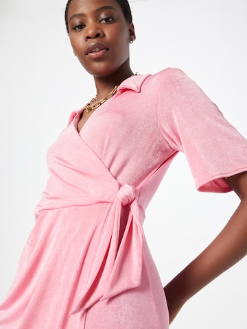 Robe Closet London en rose