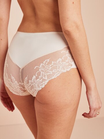 Next Nohavičky - Čierna