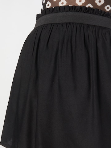 VERO MODA Skirt 'BEAUTY' in Black