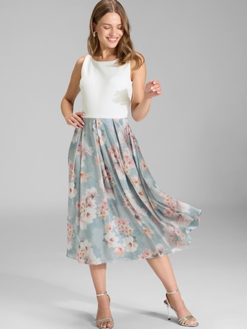 Abito da cocktail di SWING in blu: frontale