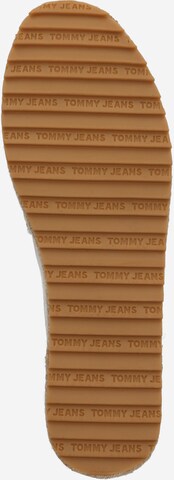 Tommy Jeans حذاء قماشي بلون أزرق