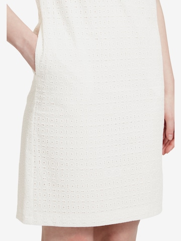 Robe Betty & Co en blanc