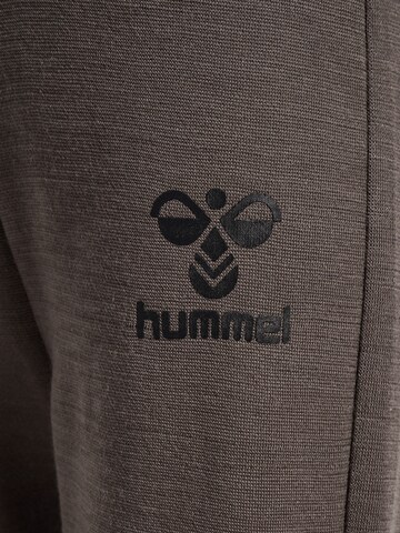 Hummel Loosefit Broek in Bruin
