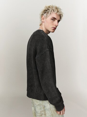 Pull-over Bershka en noir