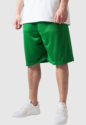 Loosefit Pantaloni de la Urban Classics pe verde: față