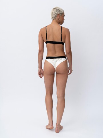 HACOY - Braga 'Invisible' en beige