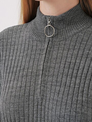 Robes en maille Bigdart en gris