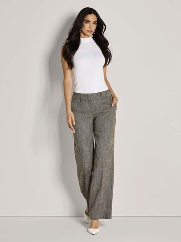 Loosefit Pantalon à plis MADELEINE en beige : devant