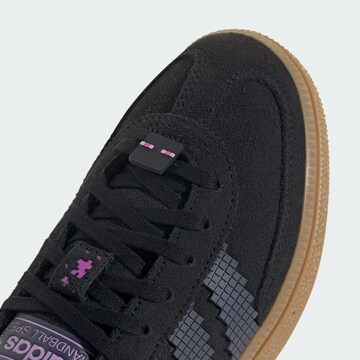 ADIDAS ORIGINALS Sneakers 'Handball Spezial x Minecraft' in Zwart