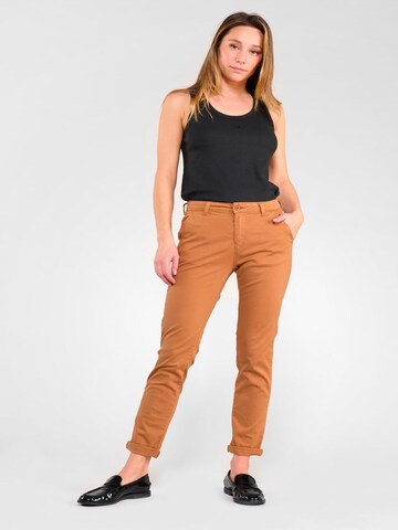 Regular Pantalon chino 'DYLI 6' Le Temps Des Cerises en marron