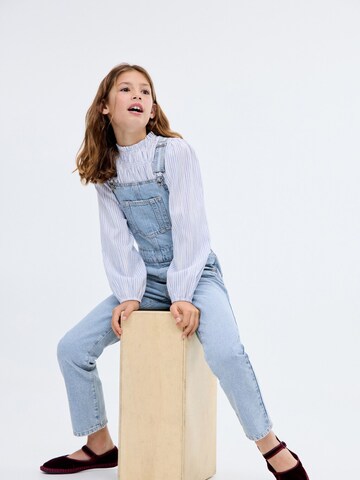 MANGO KIDS Regular Панталон с презрамки 'AMARA' в синьо