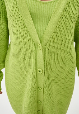 TOPTOP STUDIO Knit Cardigan in Green