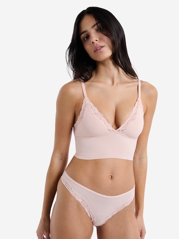Triangolo Reggiseno 'Pure Soft Lace' di ETAM in rosa