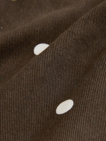 Next Lużny krój Jeansy w kolorze brązowy