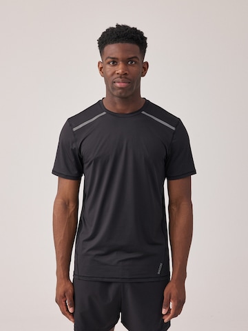 SNOCKS Performance Shirt in Black: front