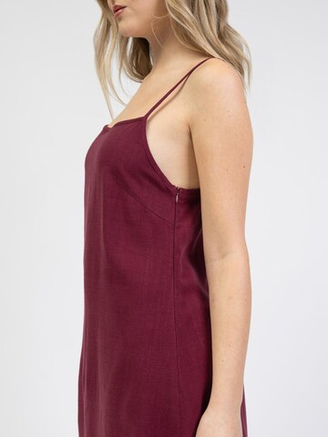 BROKE + SCHÖN Dress in Red