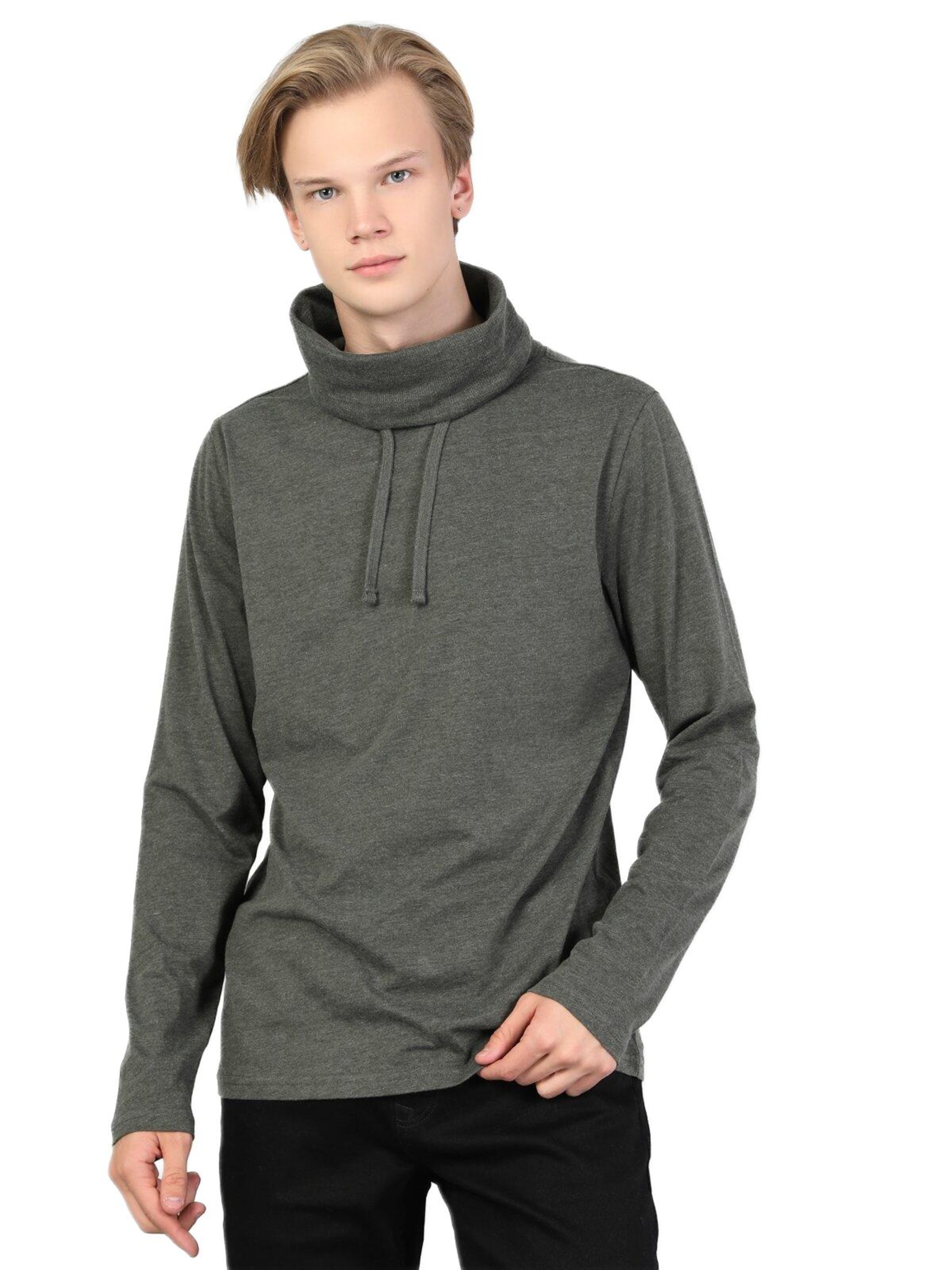 Colin's Shirt in Groen: voorkant