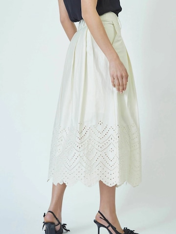 Jupe ' Poppy' co'couture en beige