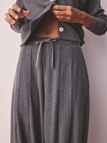 Tenue d'intérieur Next en gris