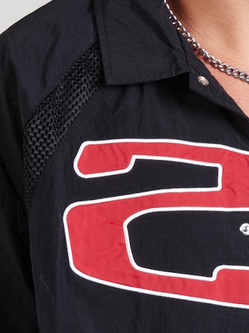 Jordan Преходно яке 'ESS' в черно