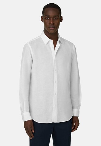 Boggi Milano Regular Fit Hemd in Weiß: Vorderseite