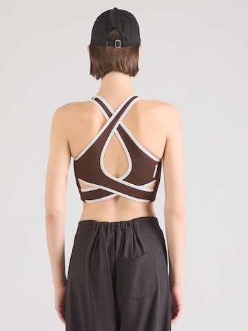 HRMN8 - Top desportivo em castanho