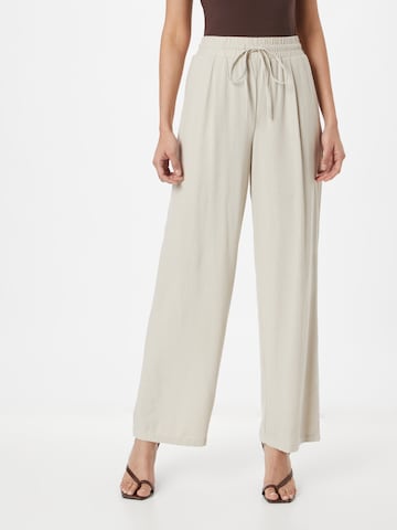 VERO MODA Loose fit Pleat-front trousers 'JESMILO' in Beige: front